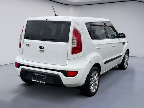 Used 2012 Kia Soul + image 3
