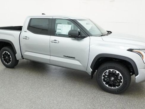 New 2026 Toyota Tundra SR5 AWD/4WD image 15