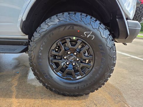 New 2026 Ford Bronco Raptor AWD/4WD image 34