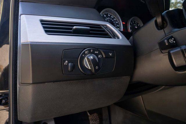 Used 2010 BMW M5 RWD image 33