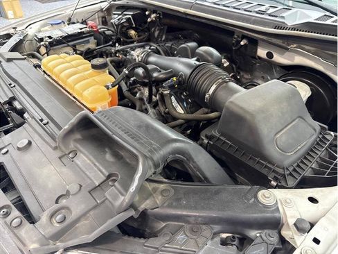 Used 2018 Ford F150 XL w/ Equipment Group 101A Mid RWD image 21