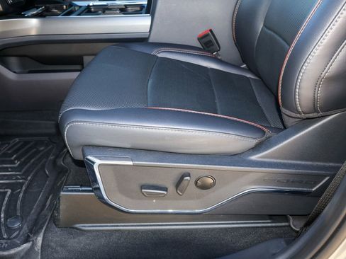 Used 2024 Ford F350 Lariat w/ Lariat Ultimate Package image 10