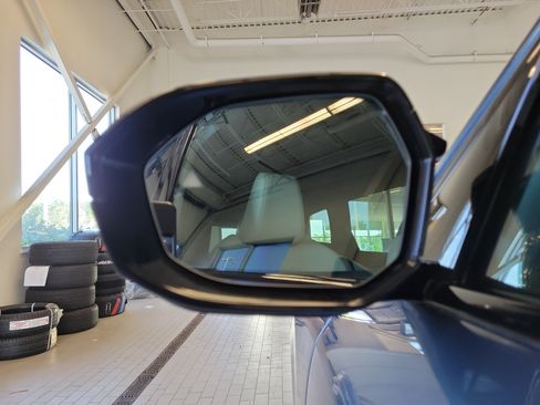 Used 2025 BMW X3 M50 w/ Premium Package AWD/4WD image 10