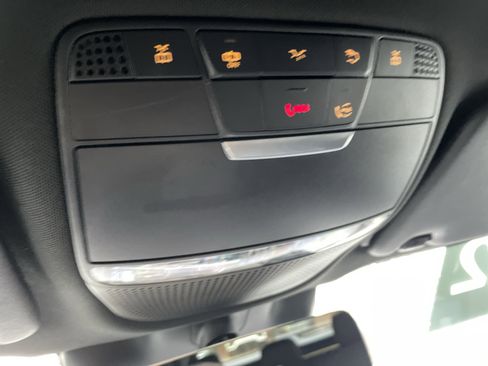 Certified 2022 Mercedes-Benz GLC 300 4MATIC w/ Driver Assistance Package image 37