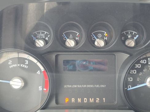 Used 2014 Ford F550 4x4 Crew Cab Super Duty image 26