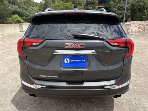 Used 2018 GMC Terrain SLT w/ Preferred Package FWD image 6