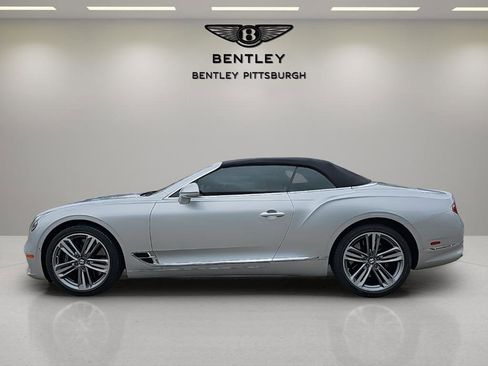 Used 2021 Bentley Continental GT image 18