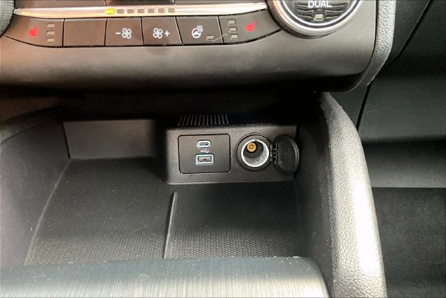 Used 2023 Ford Escape Active w/ Cold Weather Package FWD image 26