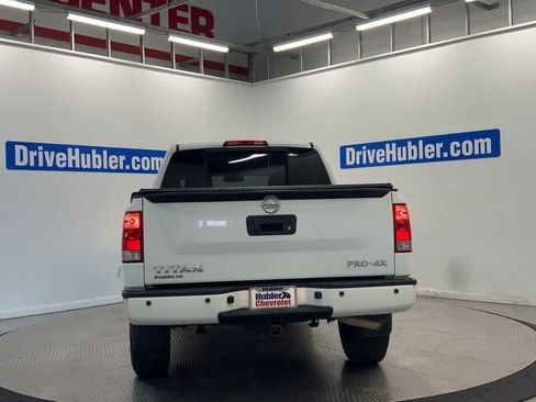 Used 2014 Nissan Titan PRO-4X AWD/4WD image 9