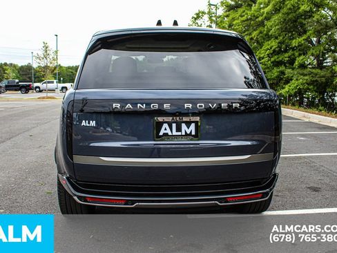 Used 2025 Land Rover Range Rover SE AWD/4WD image 9