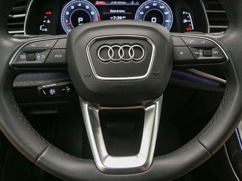 Used 2023 Audi Q8 Premium w/ Convenience Package AWD/4WD image 35