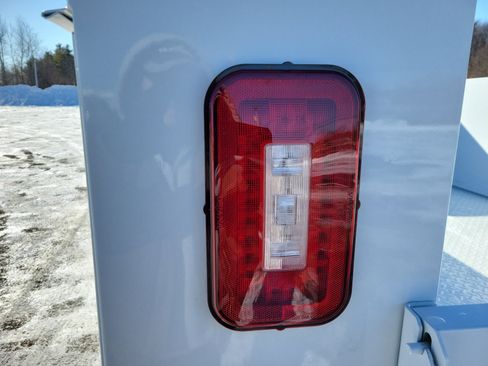 New 2026 GMC Sierra 3500 Pro w/ Convenience Package image 15