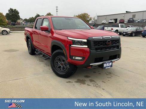 New 2026 Nissan Frontier PRO-4X w/ Pro-4x Convenience Package image 2