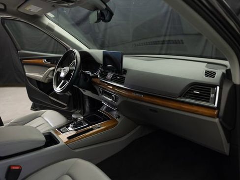 Used 2022 Audi Q5 2.0T Premium Plus AWD/4WD image 21