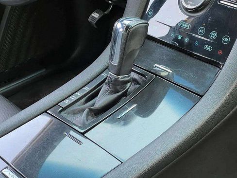Used 2018 Ford Taurus SHO AWD/4WD image 27
