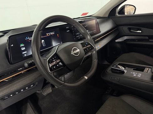 Used 2024 Nissan Ariya FWD image 22