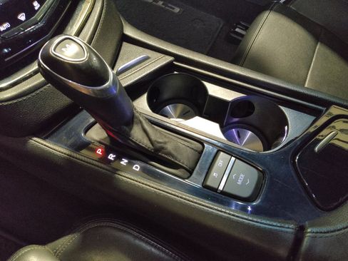 Used 2018 Cadillac CTS Luxury image 26