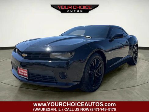 Used 2015 Chevrolet Camaro LT image 1