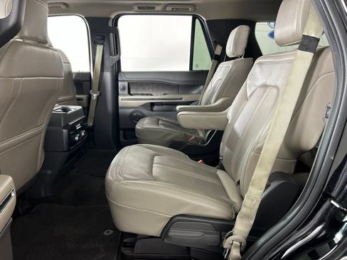 Used 2019 Ford Expedition Limited w/ Equipment Group 302A RWD image 34