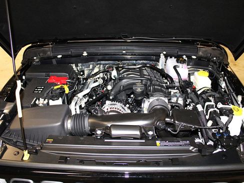 New 2026 Jeep Wrangler Sport S image 35