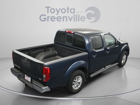 Used 2019 Nissan Frontier SV image 15