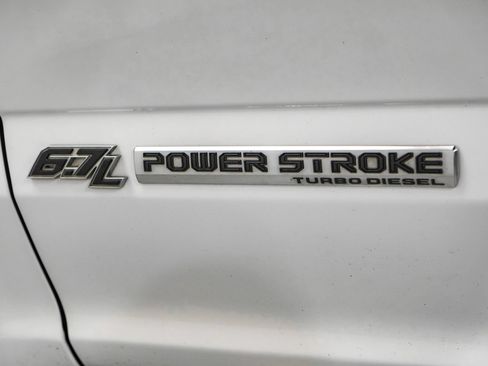 Used 2022 Ford F350 Lariat w/ Lariat Value Package AWD/4WD image 53