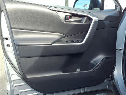 Used 2024 Toyota RAV4 LE image 17