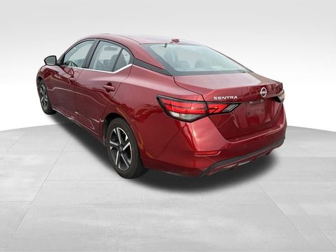 Used 2024 Nissan Sentra SV FWD image 3