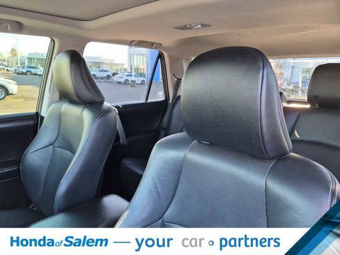 Used 2016 Toyota 4Runner Limited image 11