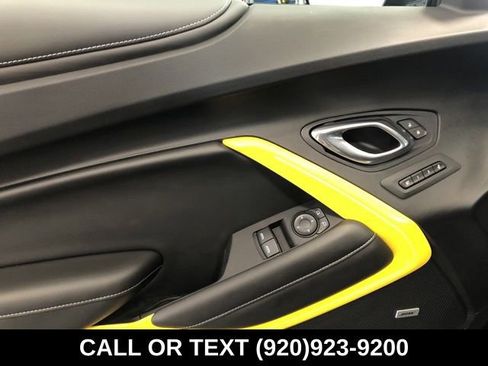 Used 2020 Chevrolet Camaro SS RWD image 12