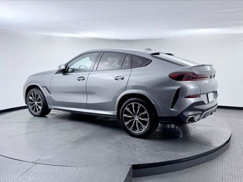 Used 2025 BMW X6 xDrive40i w/ Climate Comfort Package AWD/4WD image 7