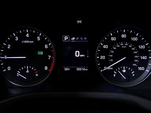 Used 2017 Hyundai Elantra Value Edition w/ Cargo Package image 24