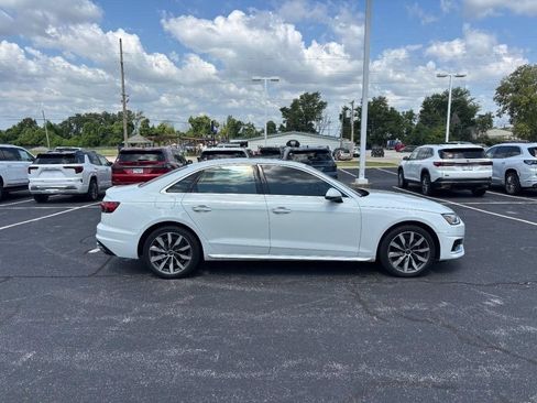 Used 2023 Audi A4 2.0T Premium w/ Convenience Package AWD/4WD image 2
