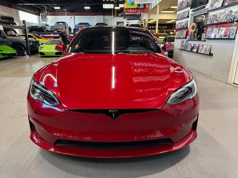Used 2022 Tesla Model S Plaid AWD/4WD image 2