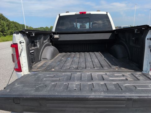Used 2021 Ford F150 Lariat w/ Max Trailer Tow Package AWD/4WD image 9