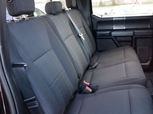 Used 2018 Ford F150 XLT w/ Equipment Group 302A Luxury AWD/4WD image 15