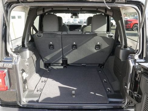 New 2025 Jeep Wrangler Sahara image 10