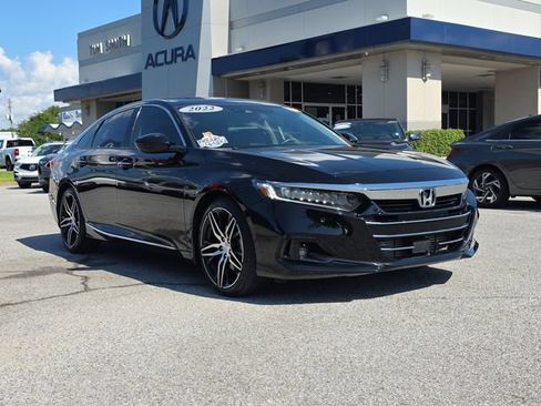 Used 2022 Honda Accord Touring image 2