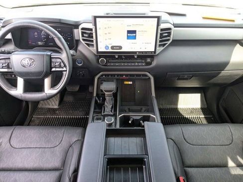 Used 2024 Toyota Tundra Limited image 15
