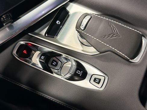 Used 2025 Chevrolet Corvette Z06 RWD image 25