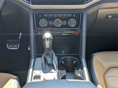 Used 2023 Volkswagen Atlas Cross Sport SEL Premium R-Line image 20