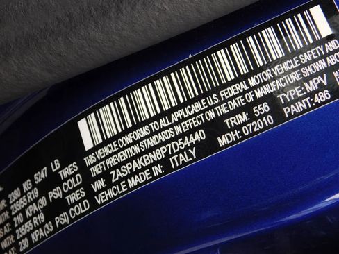 Used 2023 Alfa Romeo Stelvio Ti image 28