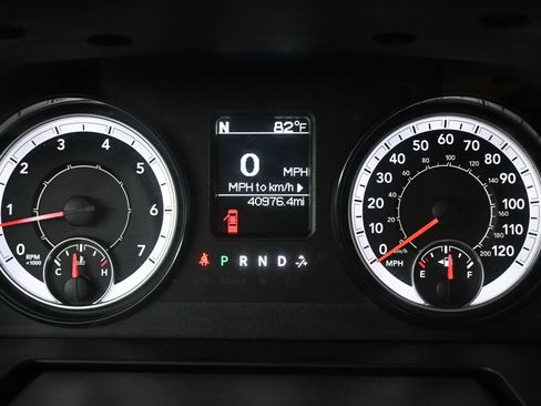 Used 2024 RAM 1500 Classic SLT AWD/4WD image 18