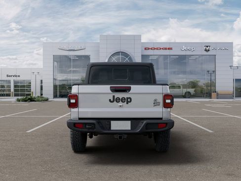 New 2025 Jeep Gladiator Willys image 7