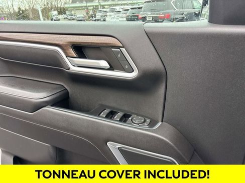 Used 2022 Chevrolet Silverado 1500 LT image 17