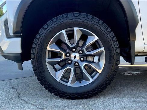 Used 2021 Chevrolet Silverado 1500 RST w/ All Star Edition Plus image 9