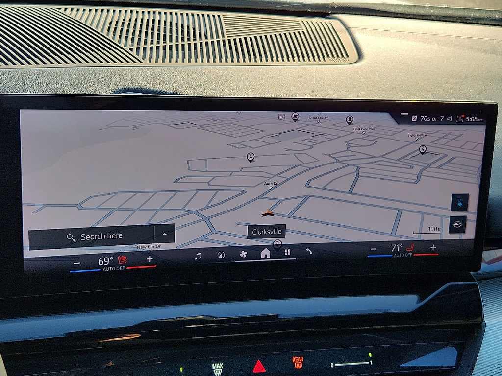 Used 2024 BMW i5 eDrive40i w/ M Sport Package RWD image 17