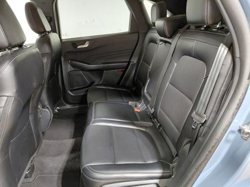 Used 2025 Ford Escape Platinum AWD/4WD image 37
