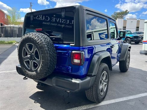 Used 2018 Jeep Wrangler Sport S image 8