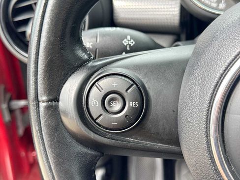 Used 2015 MINI Cooper 4-Door Hardtop FWD image 22